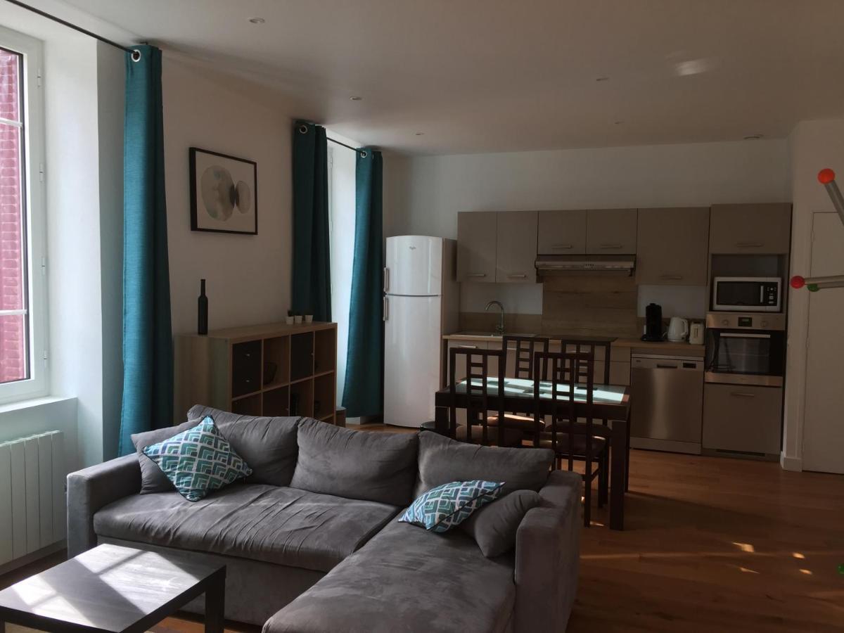 Magnifique Et Lumineux Appartement Au Coeur Du Sancy 생 넥테르 외부 사진