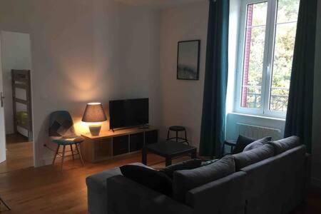 Magnifique Et Lumineux Appartement Au Coeur Du Sancy 생 넥테르 외부 사진
