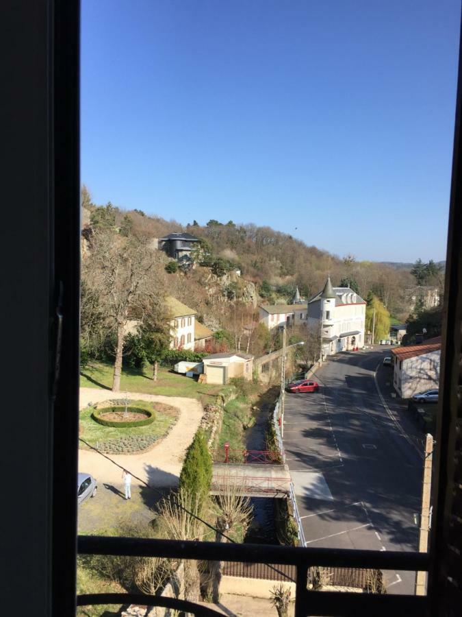 Magnifique Et Lumineux Appartement Au Coeur Du Sancy 생 넥테르 외부 사진